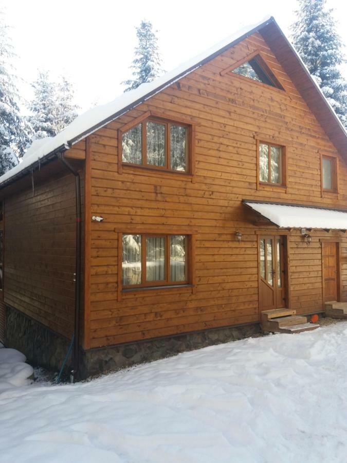 Ялинка Villa Myhove Dış mekan fotoğraf