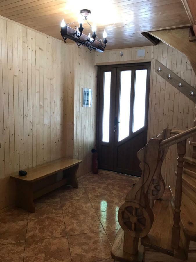 Ялинка Villa Myhove Dış mekan fotoğraf